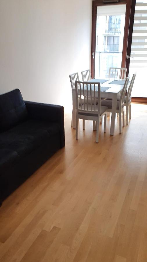 ワルシャワApartament Na 6 Pietrzeアパートメント エクステリア 写真